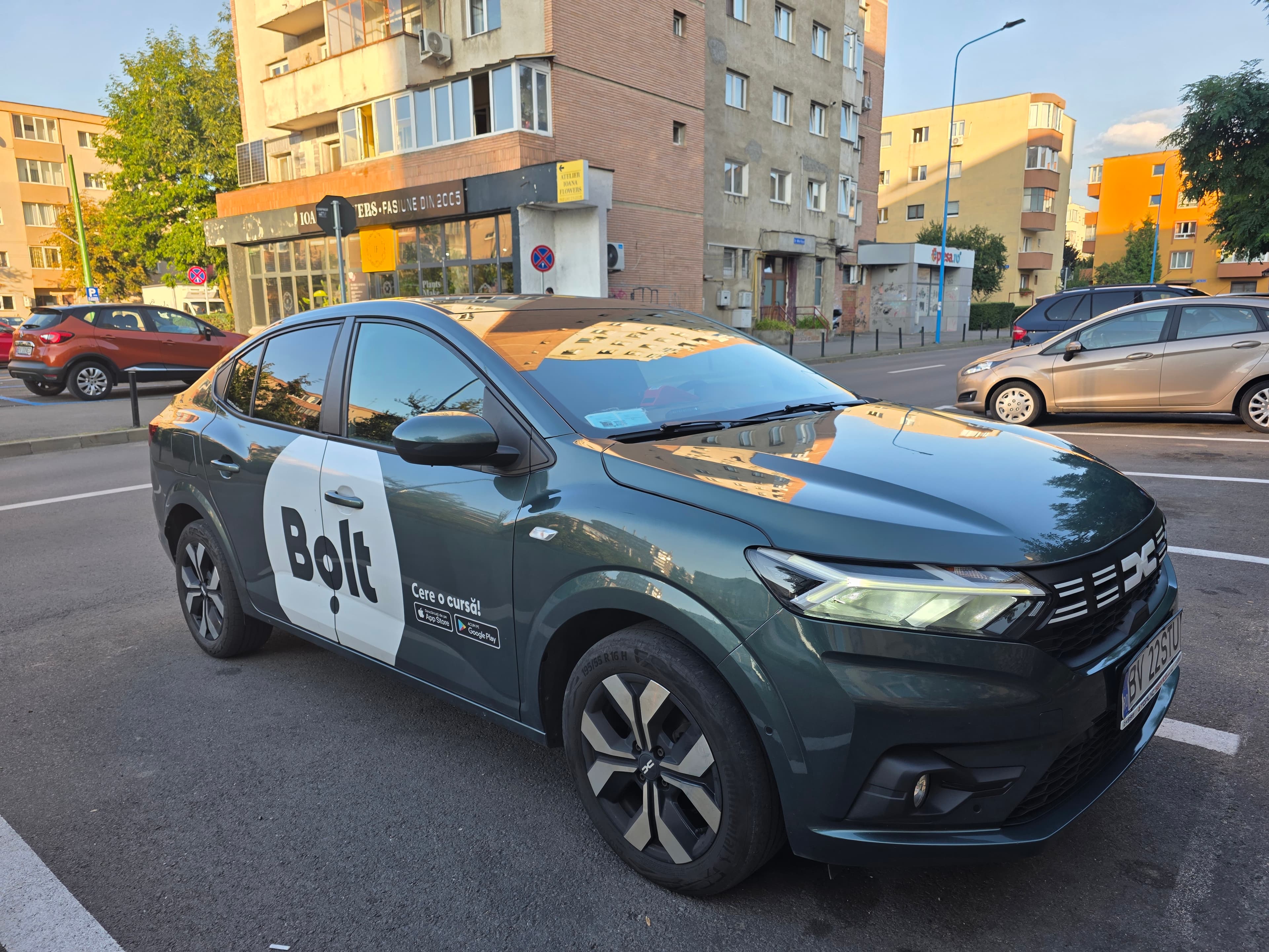 Dacia Logan III (colant bolt activ) ECO-G 100 MT6 2024 Journey