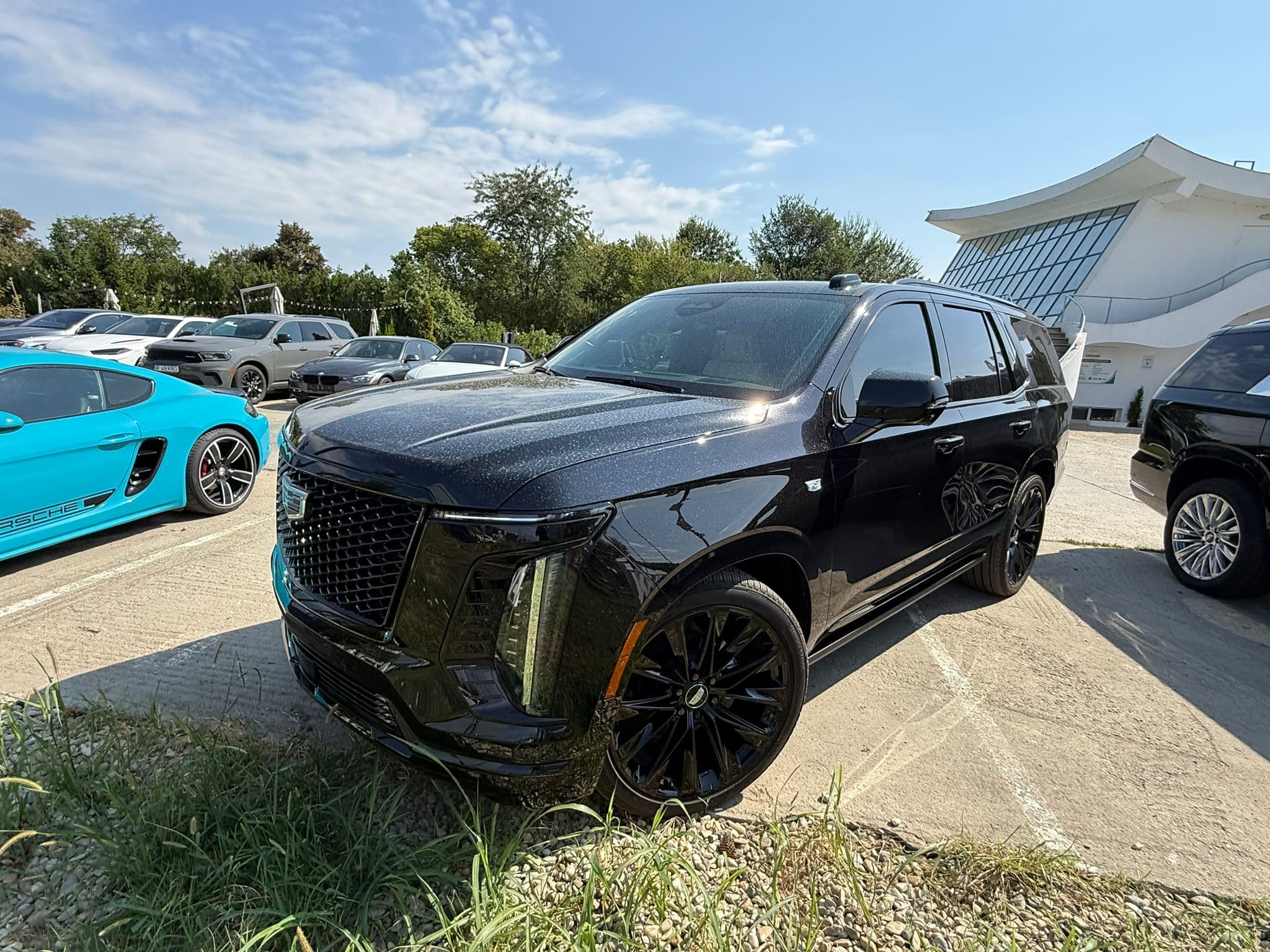 CADILLAC ESCALADE 4WD PLATINUM SPORT (2026) / 6.2L V8 / 5.409 km